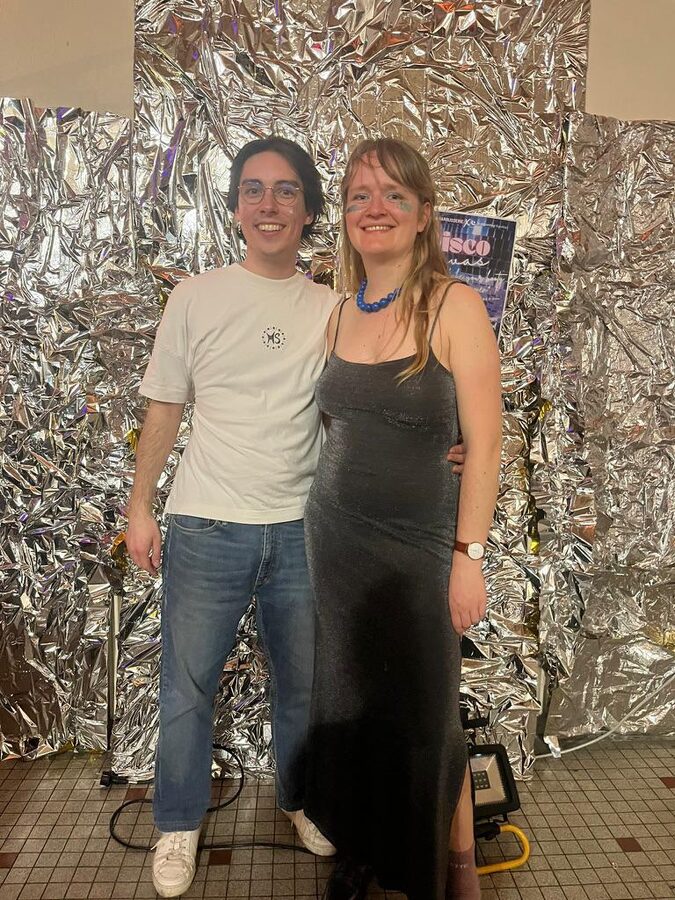 Alexia en robe de soirée